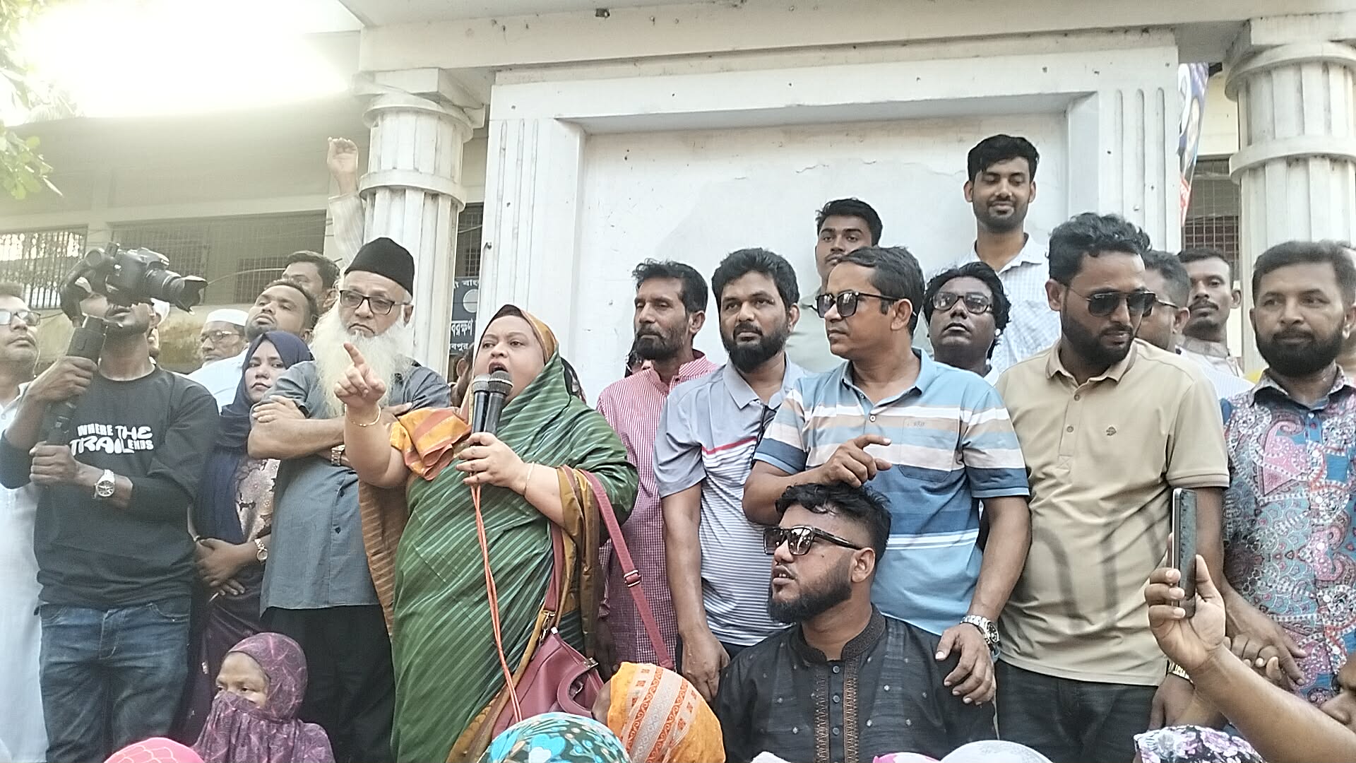 প্রধান উপদেষ্টা পদত্যাগ করবেন না: ফাইজ তাইয়েব আহমেদ