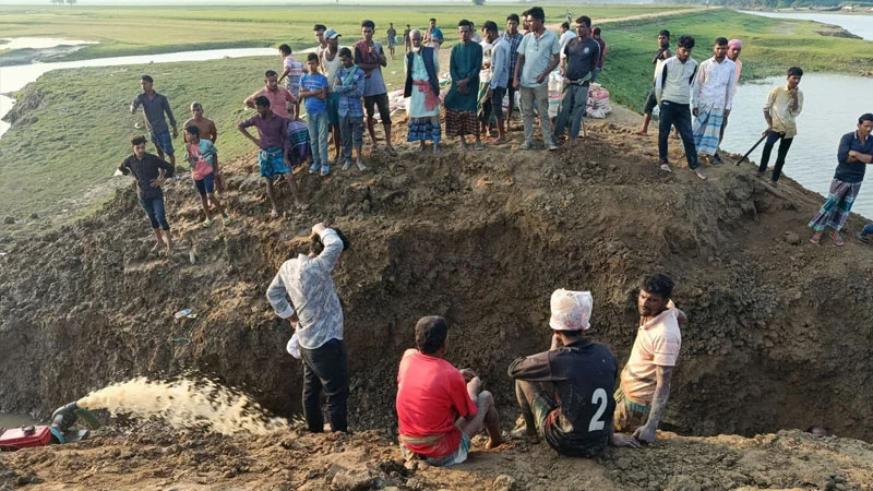 প্রধান উপদেষ্টা পদত্যাগ করবেন না: ফাইজ তাইয়েব আহমেদ