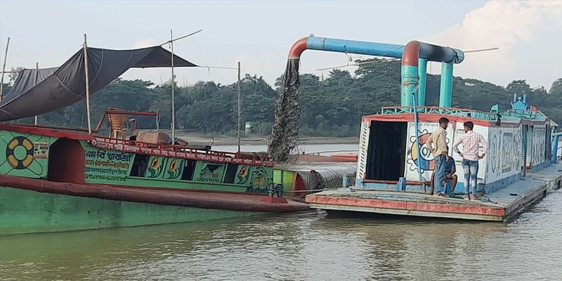 প্রধান উপদেষ্টা পদত্যাগ করবেন না: ফাইজ তাইয়েব আহমেদ