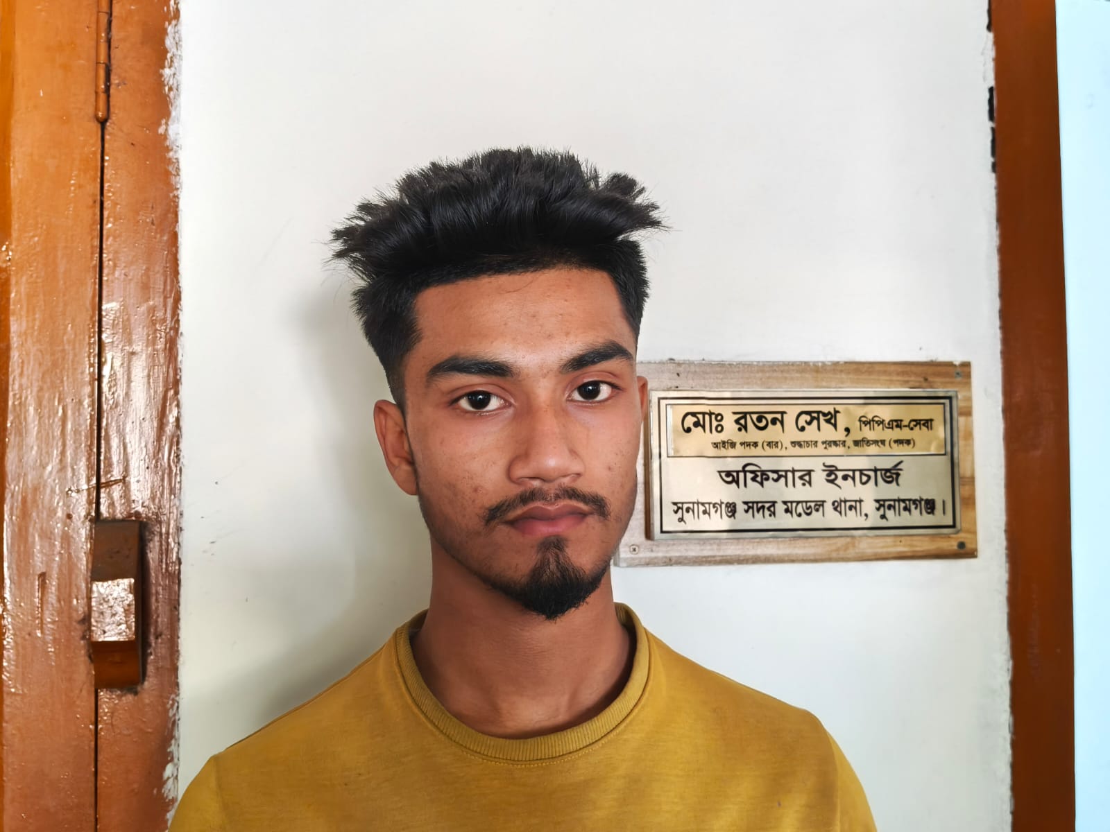 প্রধান উপদেষ্টা পদত্যাগ করবেন না: ফাইজ তাইয়েব আহমেদ