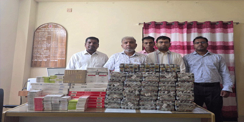 প্রধান উপদেষ্টা পদত্যাগ করবেন না: ফাইজ তাইয়েব আহমেদ