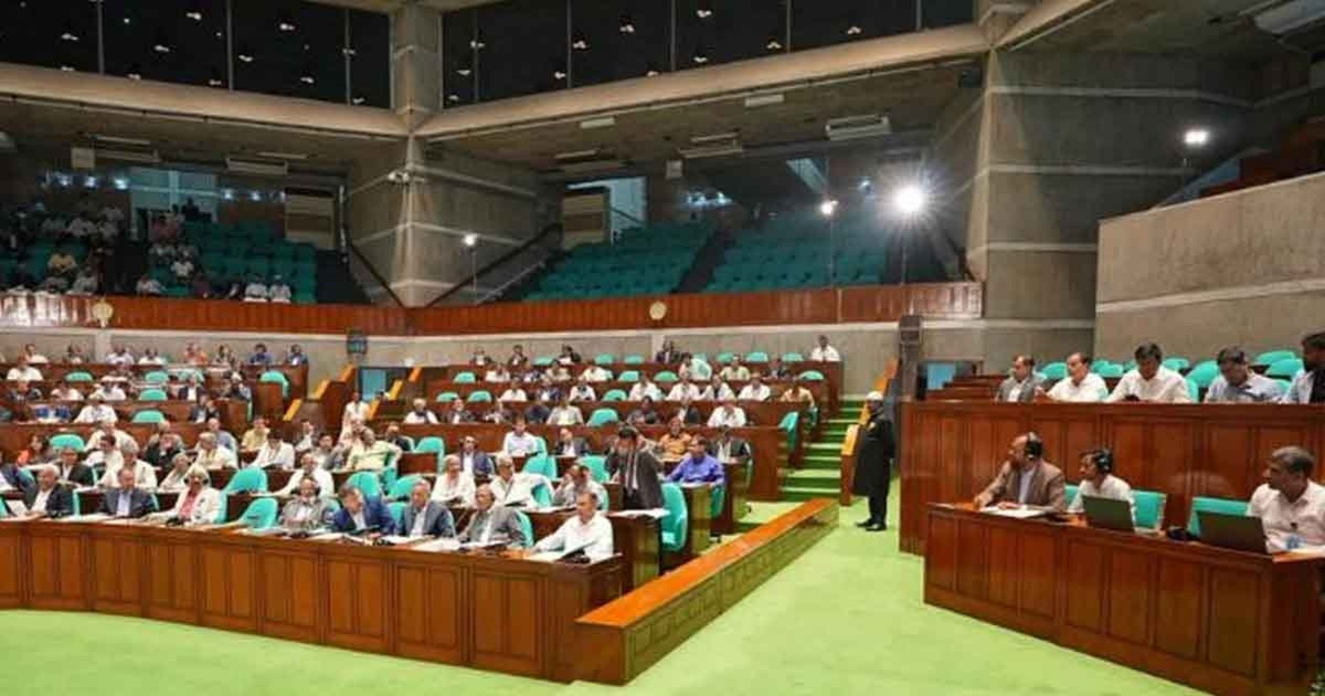 প্রধান উপদেষ্টা পদত্যাগ করবেন না: ফাইজ তাইয়েব আহমেদ