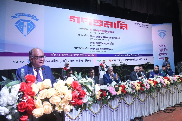 প্রধান উপদেষ্টা পদত্যাগ করবেন না: ফাইজ তাইয়েব আহমেদ