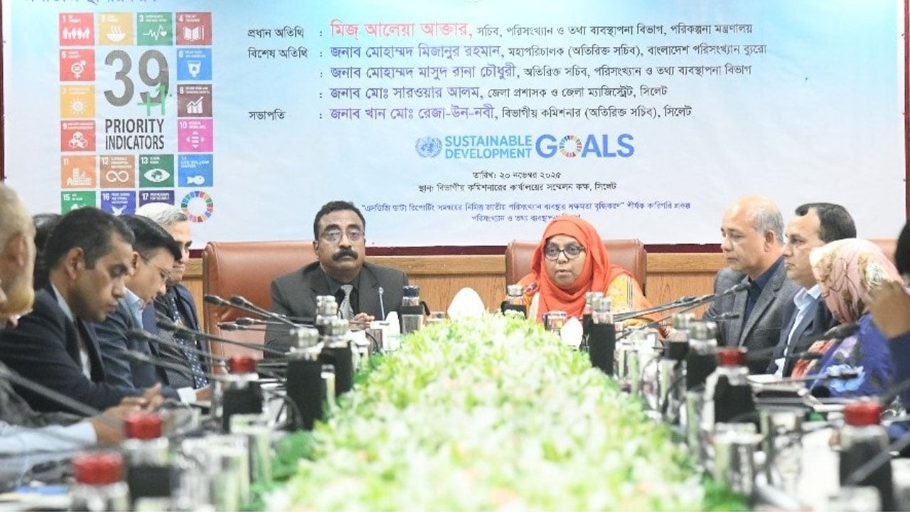 প্রধান উপদেষ্টা পদত্যাগ করবেন না: ফাইজ তাইয়েব আহমেদ