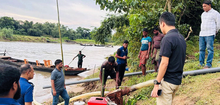 প্রধান উপদেষ্টা পদত্যাগ করবেন না: ফাইজ তাইয়েব আহমেদ
