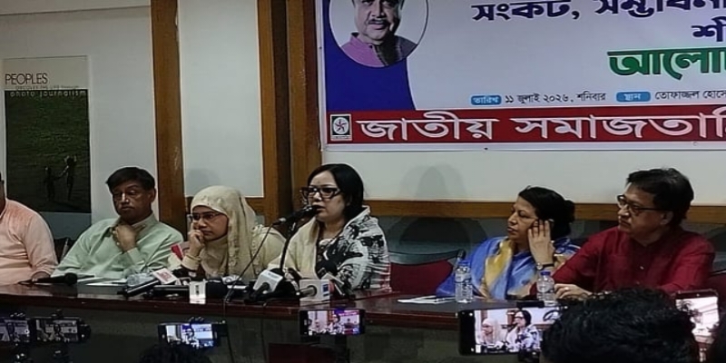 প্রধান উপদেষ্টা পদত্যাগ করবেন না: ফাইজ তাইয়েব আহমেদ