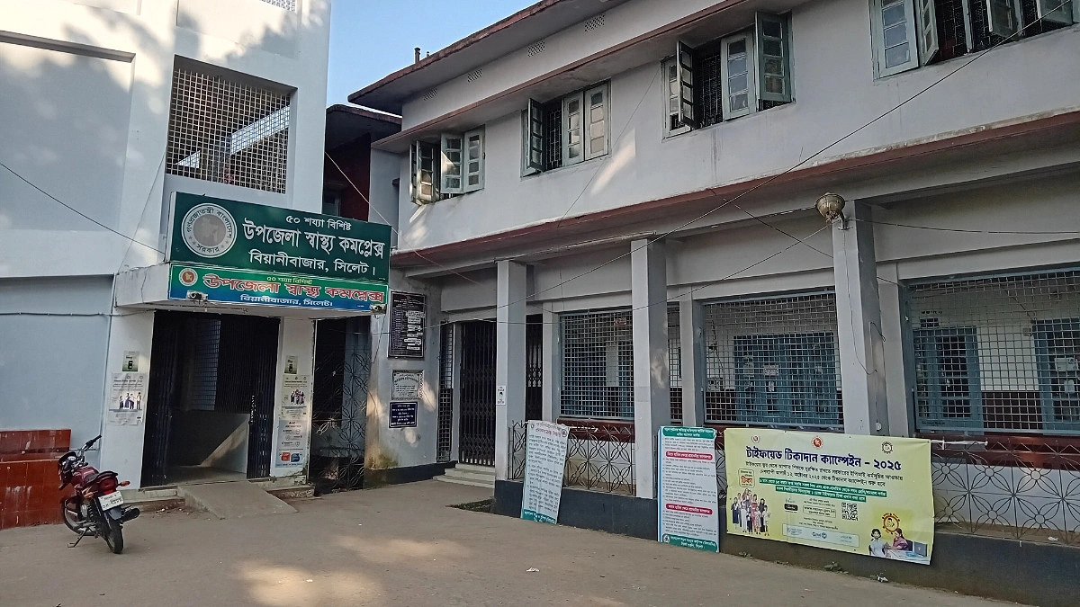 প্রধান উপদেষ্টা পদত্যাগ করবেন না: ফাইজ তাইয়েব আহমেদ