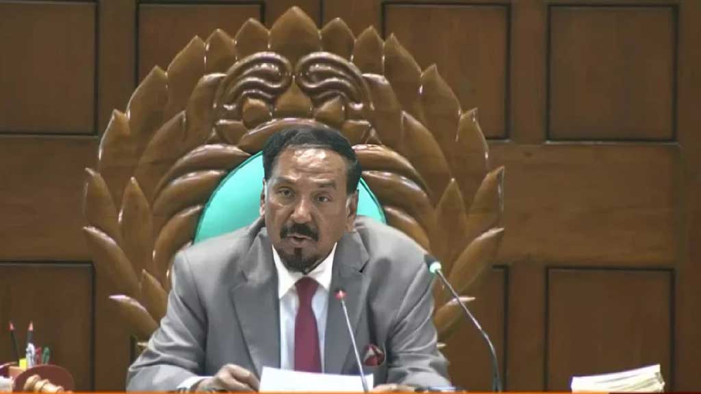 প্রধান উপদেষ্টা পদত্যাগ করবেন না: ফাইজ তাইয়েব আহমেদ