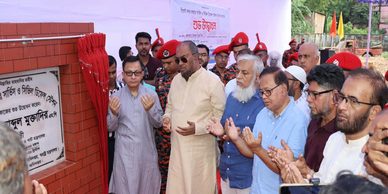 প্রধান উপদেষ্টা পদত্যাগ করবেন না: ফাইজ তাইয়েব আহমেদ
