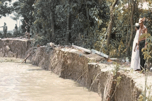 শাল্লায় বিলীন হচ্ছে একের পর এক বসতি