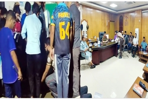 ওসমানীতে ইন্টার্ন চিকিৎসকদের ধর্মঘট প্রত্যাহার,কাজে যোগ দিচ্ছেন শনিবার