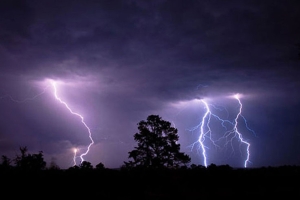 সুনামগঞ্জে বজ্রপাতে ৩ কৃষকের মৃত্যু, আহত ২