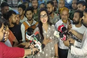 দেশে ফিরে দুর্যোগে আটকে পড়ার অভিজ্ঞতা জানালেন: অপু বিশ্বাস
