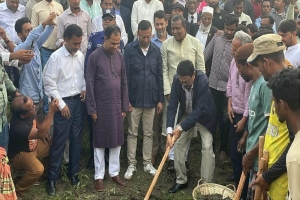 ‘জিয়াউর রহমানের খাল খনন কর্মসূচি প্রধানমন্ত্রী তারেক রহমান পুনরায় শুরু করেছেন’