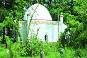 সিলেটের ওসমানীনগরে হাজার বছরের রহস্যময় গায়েবি মসজিদ