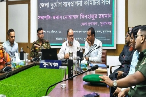 সুনামগঞ্জে দ্রুত ধান কাটায় সর্বোচ্চ গুরুত্ব দিচ্ছে প্রশাসন