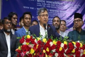 গণভোটের রায়কে সম্মান জানাতে সংসদে আসার আহবান স্বরাষ্ট্রমন্ত্রীর