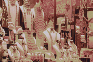 দেশের সব জুয়েলারি প্রতিষ্ঠান অনির্দিষ্টকালের জন্য বন্ধ ঘোষণা