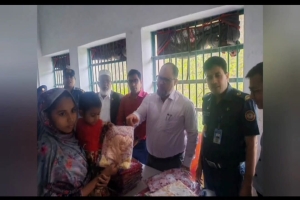 সুনামগঞ্জ জেলা কারাগারে বন্দীদের মাঝে  বস্ত্র বিতরণ