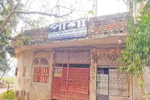 ১০ হাজার পর্যবেক্ষক দেওয়া সেই ‘পাশা’র কার্ড স্থগিত