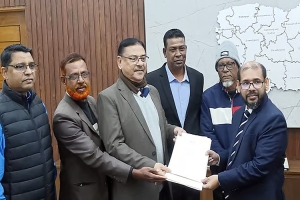 সুনামগঞ্জ-৪ আসনে স্বতন্ত্র প্রার্থী দেওয়ান জয়নুল জাকেরীনের মনোনয়ন দাখিল