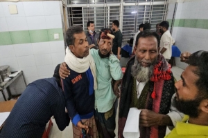 হবিগঞ্জে মসজিদের হিসাব নিয়ে সংঘর্ষে টেঁটাবিদ্ধসহ শতাধিক আহত
