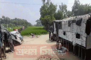 মাধবপুরে মৃতদের দাফনে বাধার মুখে বেদে সম্প্রদায়!