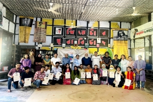 থিয়েটার মুরারিচাঁদের তিন দিনব্যাপী কর্মশালার সনদপত্র প্রদান অনুষ্ঠিত