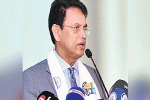 শিক্ষা মন্ত্রণালয়ের ঘাড়ে বন্দুক রেখে গুলি করা চলবে না