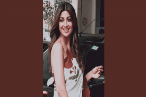 শুভ জন্ম তারিখ :বলিউড সুন্দরী শিল্পা শেঠি