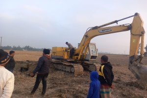 হবিগঞ্জে অবৈধভাবে মাটি কাটায় দুইজনকে ৩ লাখ টাকা জরিমানা