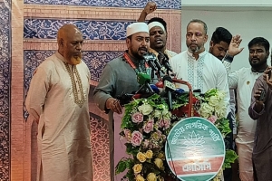 ‘সরকারি নানা দপ্তরে নগ্ন দলীয়করণ করা হচ্ছে’
