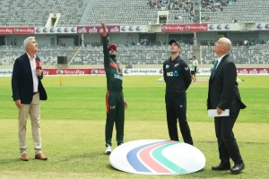 নিউজিল্যান্ডের বিপক্ষে টসে হেরে ফিল্ডিংয়ে বাংলাদেশ
