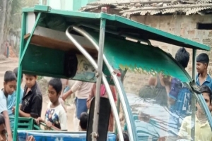 হবিগঞ্জে বাড়ির ছাদ থেকে ইট পড়ে ভ্যানচালকের মৃত্যু
