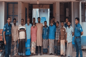 দিরাইয়ে পুলিশের অভিযানে হত্যা মামলার আসামিসহ গ্রেফতার ১০