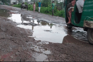 ছাতক গোবিন্দগঞ্জ সিলেট সড়কের বেহাল দশা