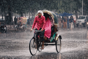ঢাকাসহ ১৩ জেলায় বৃষ্টির আভাস, নদীবন্দরে সতর্কতা