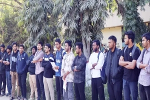 শাবিপ্রবিতে ৭ দাবিতে শিক্ষার্থীদের মানববন্ধন