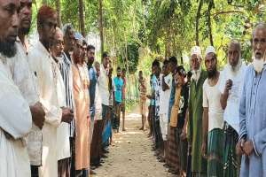 দোয়ারাবাজারে পঞ্চায়েতি কবরস্থানের রাস্তা বন্ধ করে দিল প্রভাবশালীরা