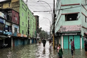 ভারতে বর্ষণ, সিলেটে বন্যার শঙ্কা