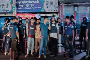 মাইকে ঘোষণা দিয়ে হবিগঞ্জে দুই গ্রামের সংঘর্ষ, পুলিশসহ আহত ২০