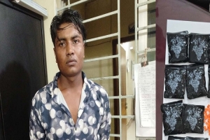 বড়লেখায় ৪ হাজার ইয়াবাসহ যুবক গ্রেপ্তার