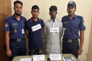 মৌলভীবাজারে ভুয়া সেনা সদস্য পরিচয়ে চাঁদা দাবি, পুলিশের হাতে আটক-২