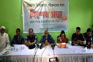 জৈন্তাপুরে মাদক ও চোরাচালানের বিরুদ্ধে কঠোর হুঁশিয়ারি দিলেন শ্রমমন্ত্রী