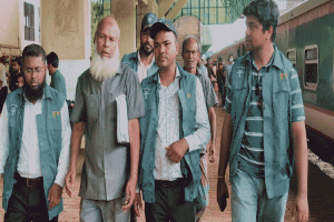 ব্যাপক অনিয়ম > সিলেট রেলস্টেশনে দুদকের অভিযান