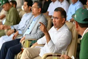 দেশসেরা খুদে ফুটবলারদের লড়াই, ফাইনালে নজর প্রধানমন্ত্রী