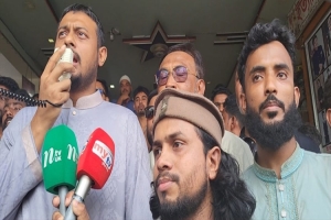 ‘আওয়ামী লীগকে যারা প্রশ্রয় দিবে তাদের বিরুদ্ধেই লড়াই হবে’