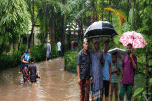 সিলেটে সরকারি কালভার্ট ভরাট করে সাবেক ছাত্রলীগ নেতার দখল